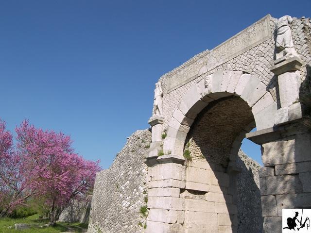 Porta Bojano Saepinum
